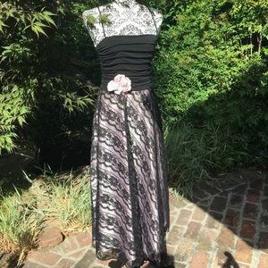 Lovely Jessica McClintock formal 3/4 length dress
